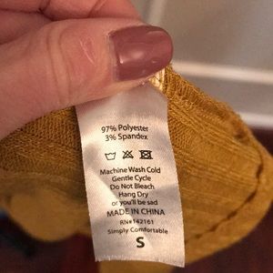Sweaters - Lularoe ribbed small mustard Sara Sweaters - Lularoe ribbed small mustard Sara
